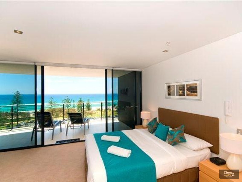 Burleigh Heads QLD 4220