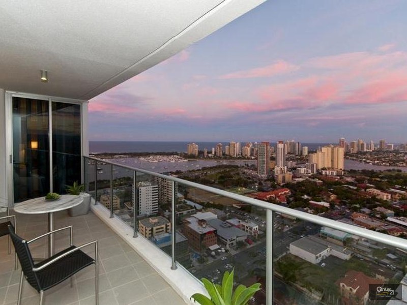 9 Lawson Street, Southport QLD 4215