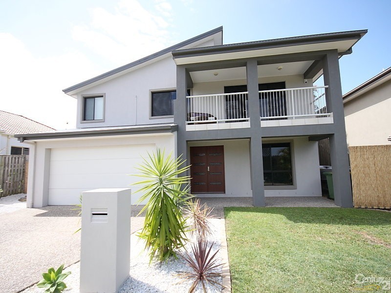 49 Sheffield Cct, Pacific Pines QLD 4211