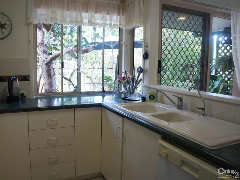 44/67 Brown Street, Labrador QLD 4215