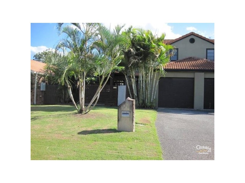 1/184A Greenacre Drive, Parkwood QLD 4214