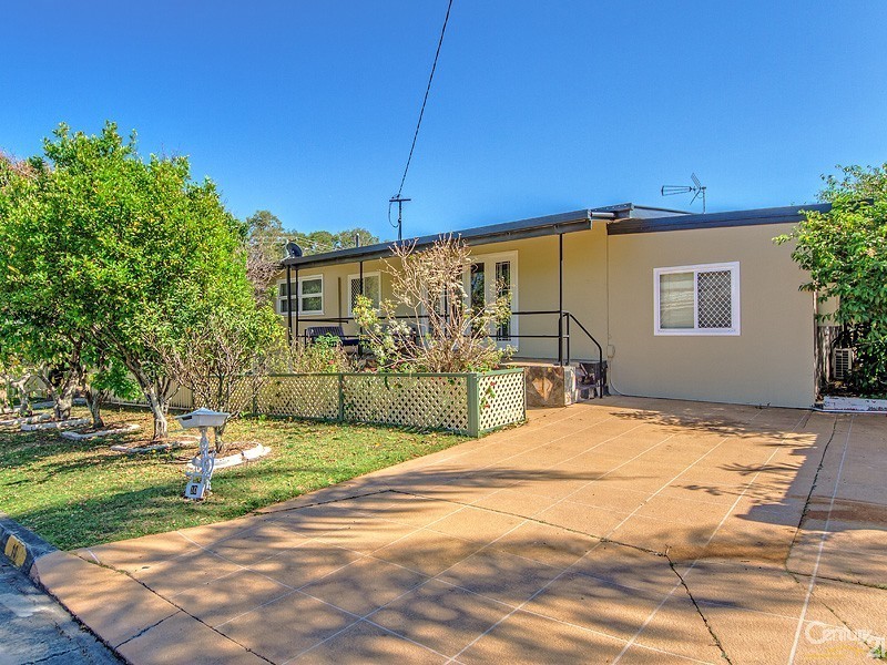 10 Algona St, Labrador QLD 4215