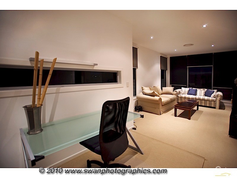 1671 Riverdale Drive, Hope Island QLD 4212