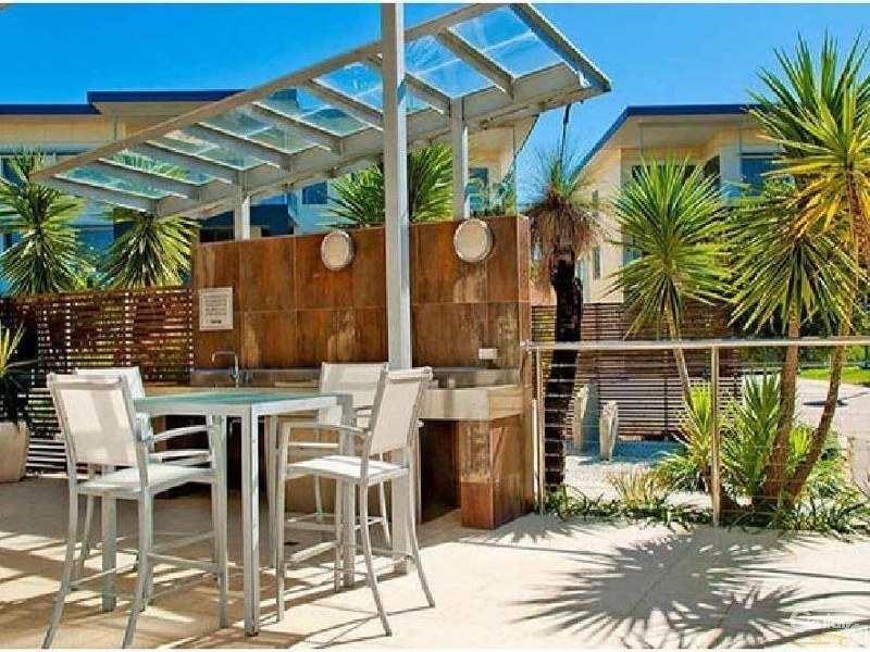 315/3 Pendraat Parade, Hope Island QLD 4212