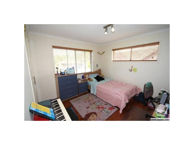 9 Mitchell Avenue, Molendinar QLD 4214