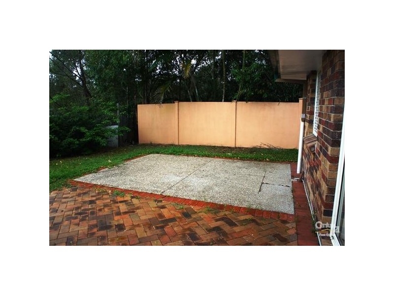 65 Henry Cotton Drive, Parkwood QLD 4214