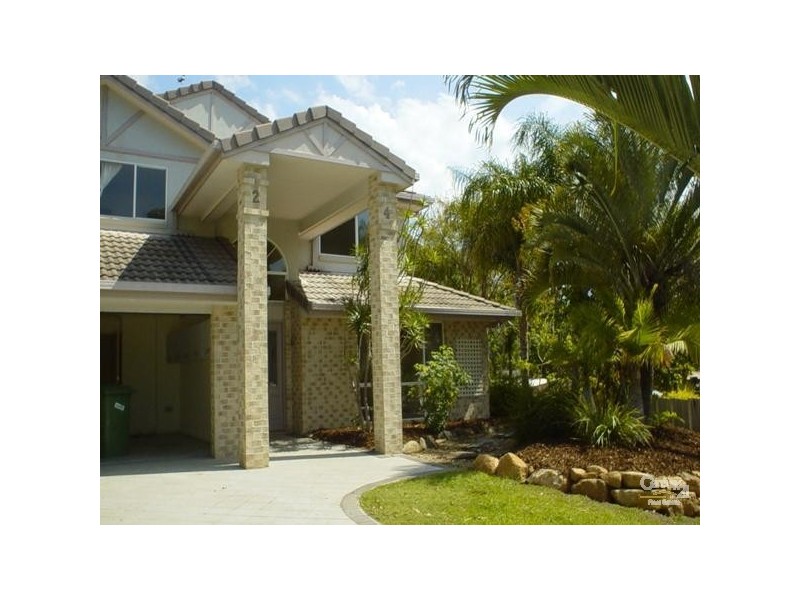 24 Peter Senior  Drive, Parkwood QLD 4214