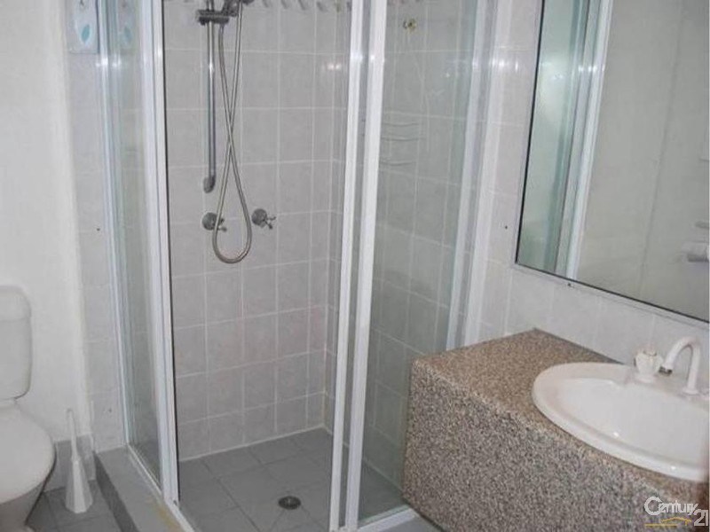 602/2 Barney Street, Southport QLD 4215