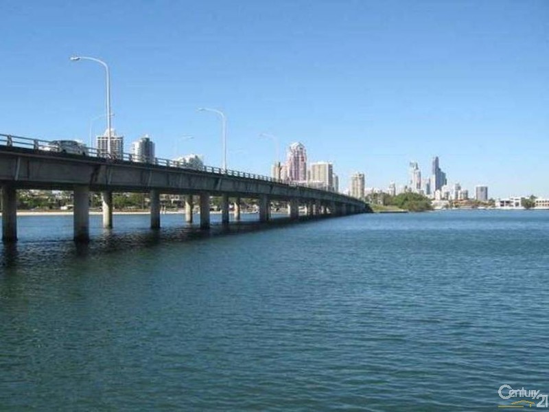 602/2 Barney Street, Southport QLD 4215