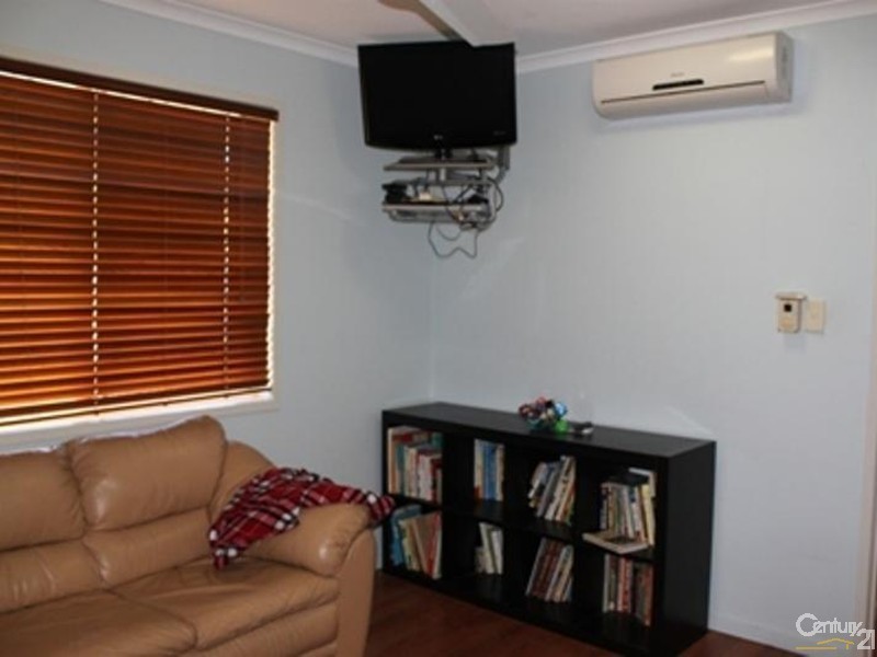 12 Range Court, Arundel QLD 4214