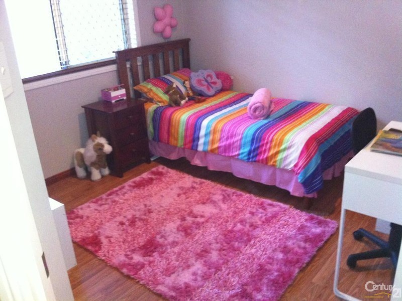 1 Bernini Place, Coombabah QLD 4216