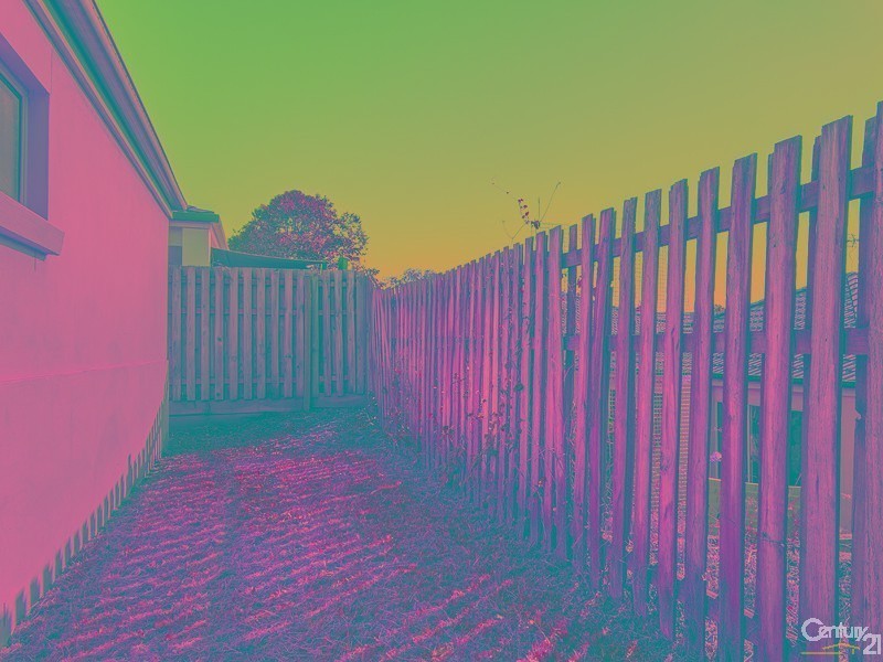 18 Harrow Place, Arundel QLD 4214