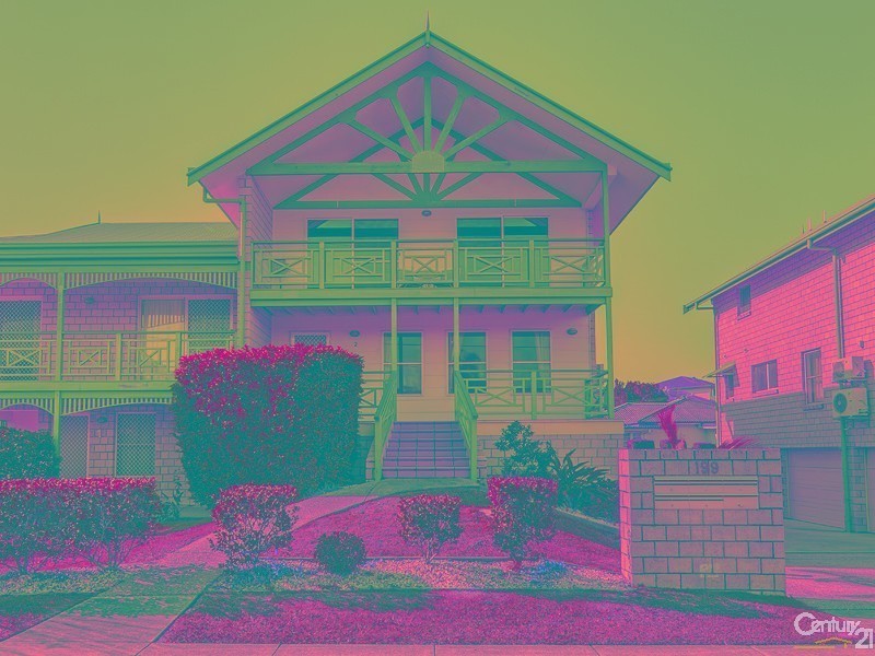 2/199 High Street, Southport QLD 4215