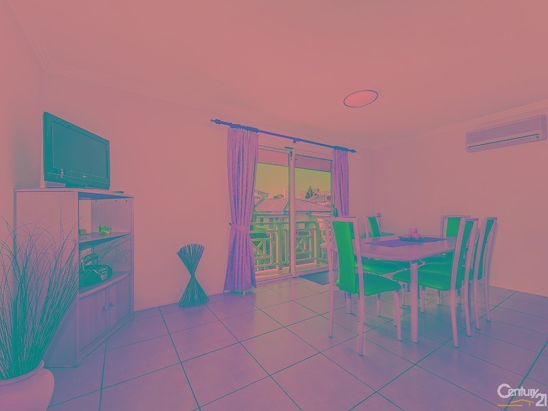 2/199 High Street, Southport QLD 4215