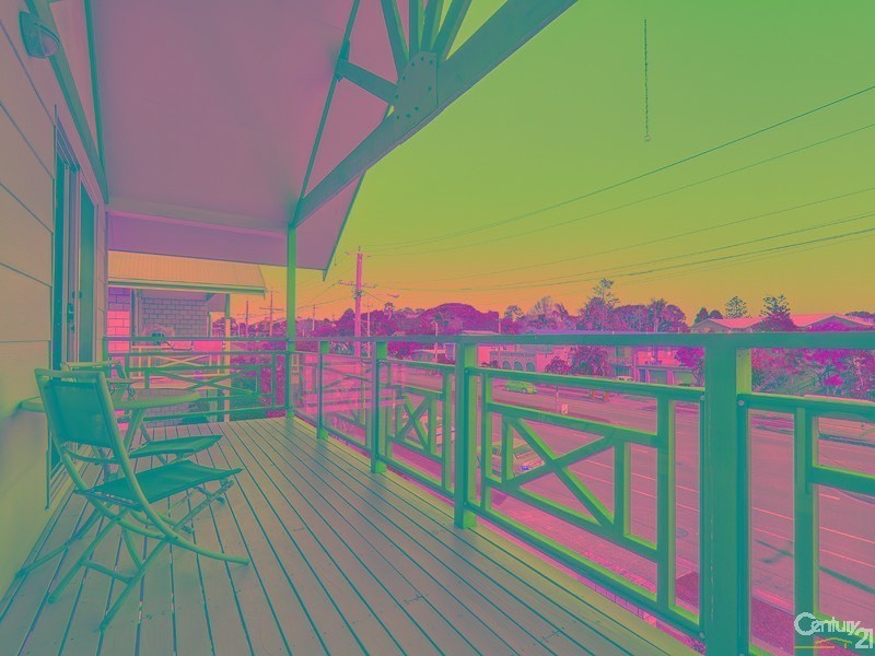 2/199 High Street, Southport QLD 4215