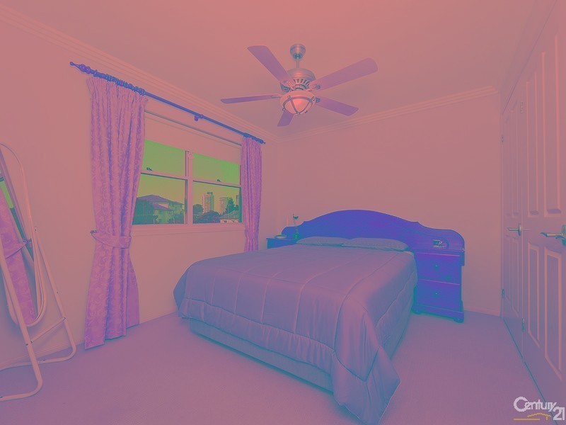 2/199 High Street, Southport QLD 4215