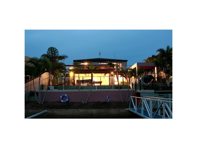 44 Sunbird Chase, Parrearra QLD 4575