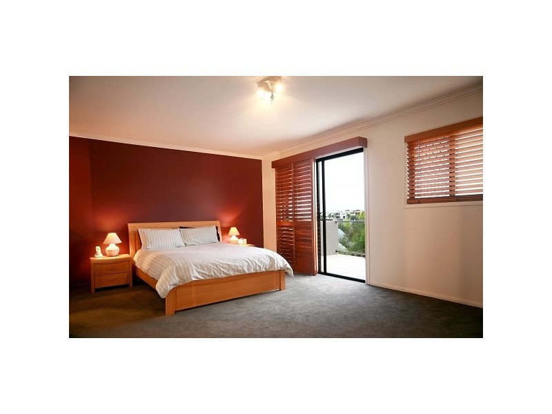 44 Sunbird Chase, Parrearra QLD 4575