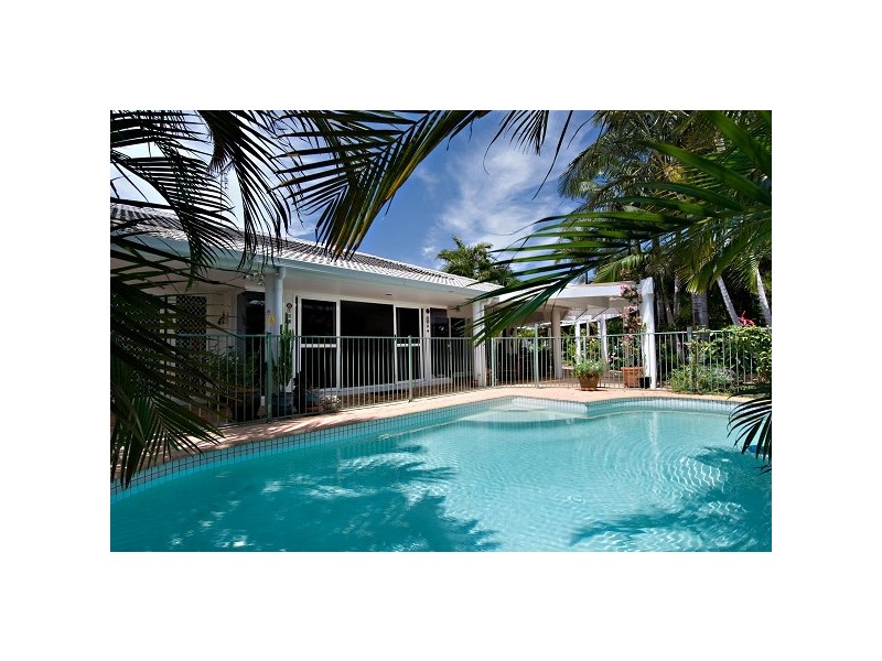 13 Atlantis Parade, Alexandra Headland QLD 4572