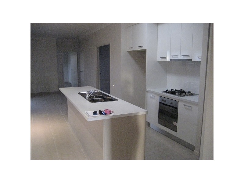 21 Peppermint Cres, Sippy Downs QLD 4556