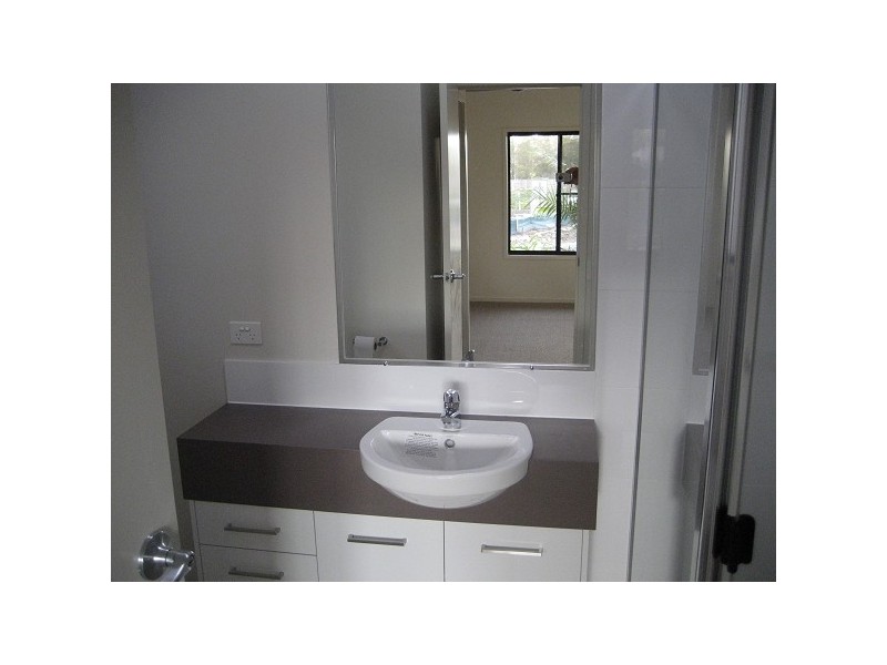 21 Peppermint Cres, Sippy Downs QLD 4556