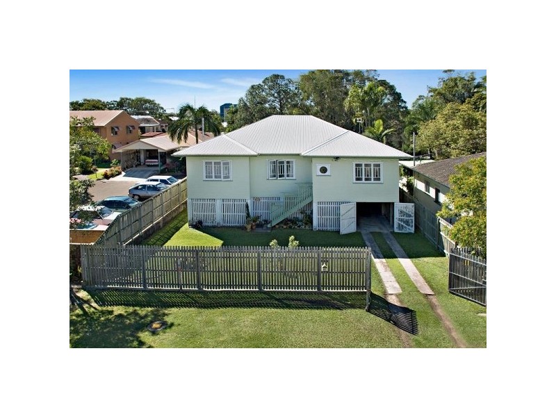 64 Anzac Avenue, Maroochydore QLD 4558