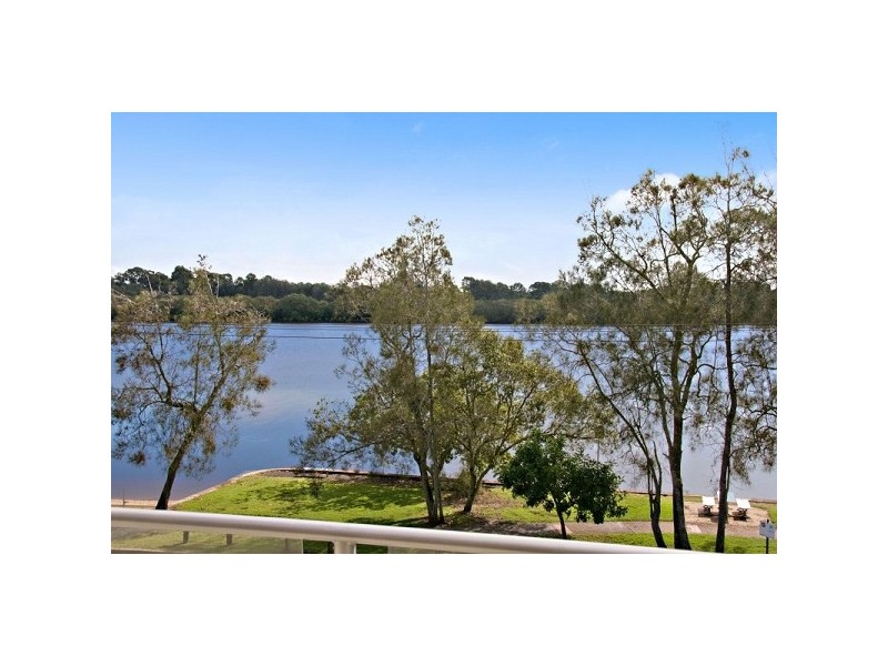 175 Bradman Avenue, Maroochydore QLD 4558