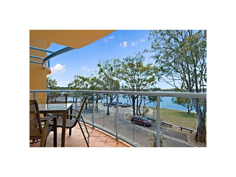 8/12 Picnic Point Esplanade, Maroochydore QLD 4558