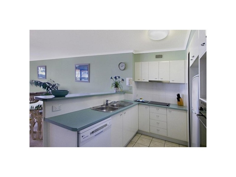 8/12 Picnic Point Esplanade, Maroochydore QLD 4558