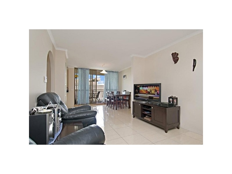 42/150 Duporth Avenue, Maroochydore QLD 4558