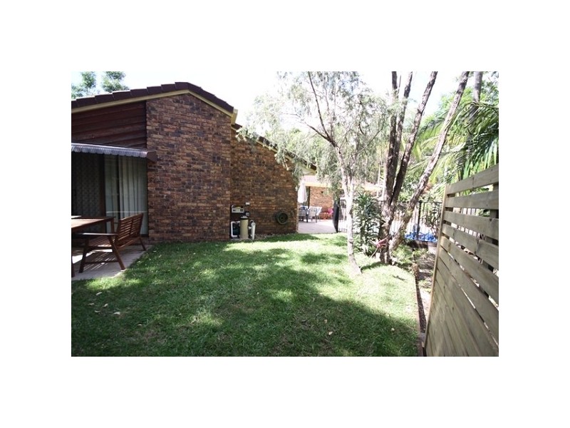 6 Yakola Parade, Alexandra Headland QLD 4572