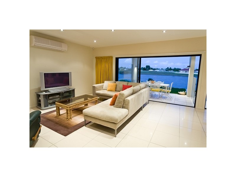 6 Antigua Court, Parrearra QLD 4575