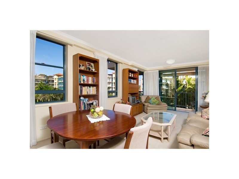 Alexandra Headland QLD 4572