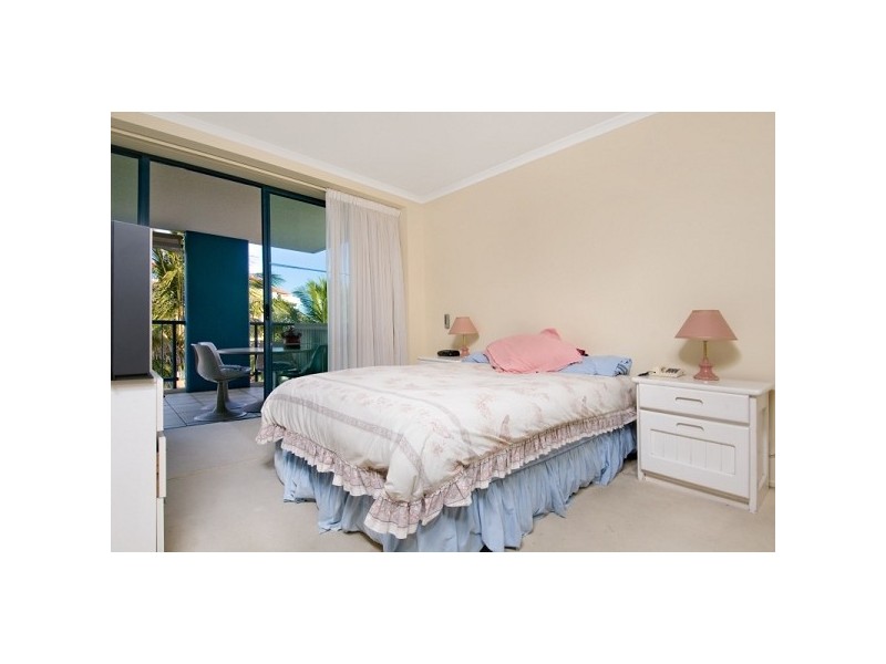 Alexandra Headland QLD 4572