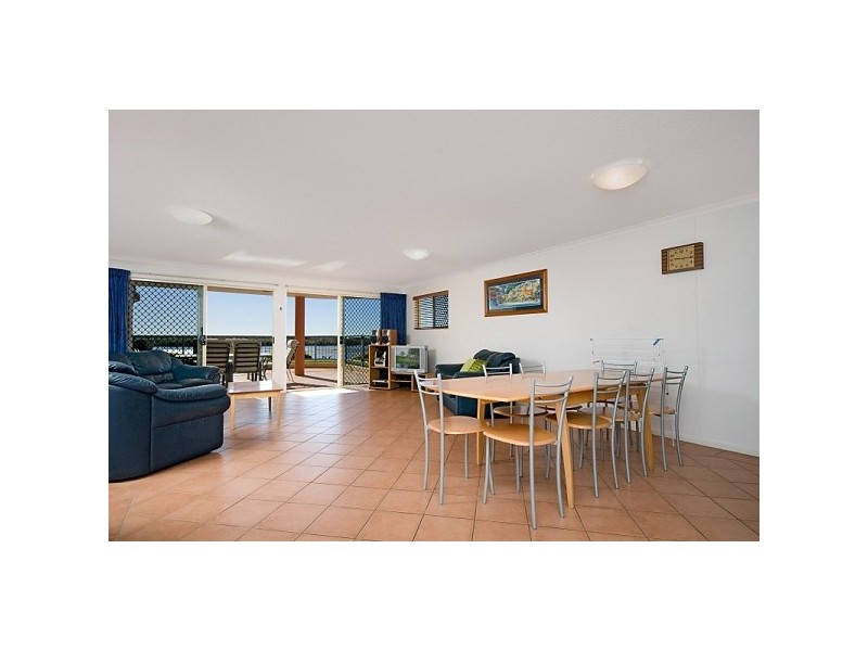 4 / 136 Duporth Avenue, Maroochydore QLD 4558