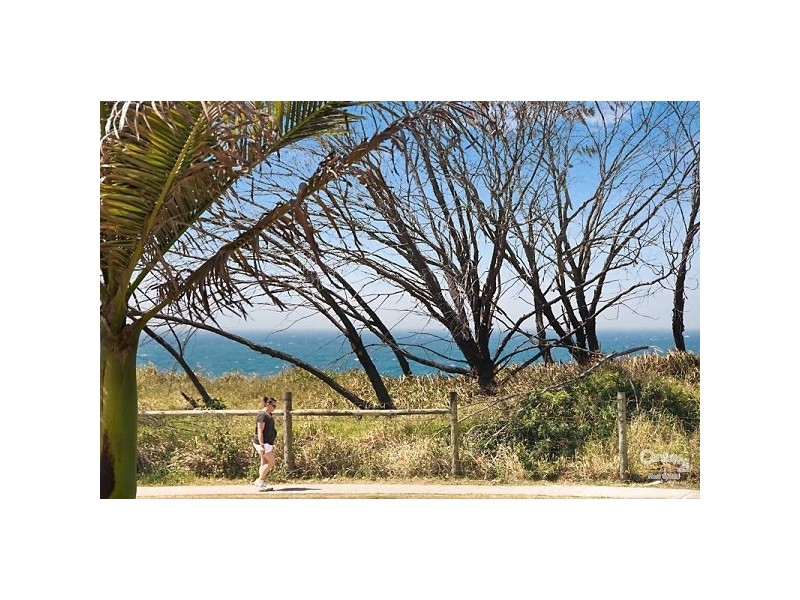 11 / 2 MAROUBRA Street, Maroochydore QLD 4558