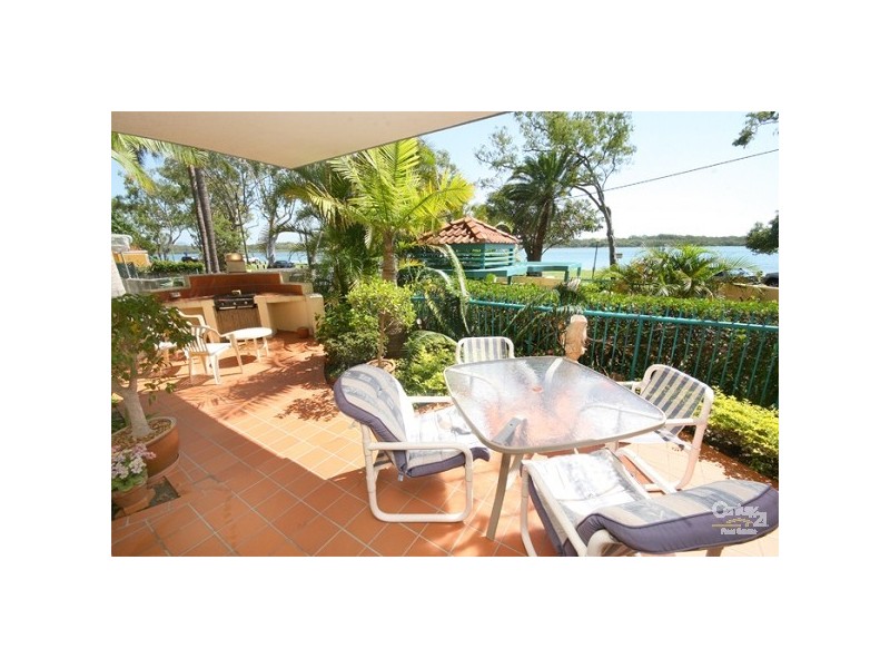 2/18-22 Picnic Point Esplanade, Maroochydore QLD 4558