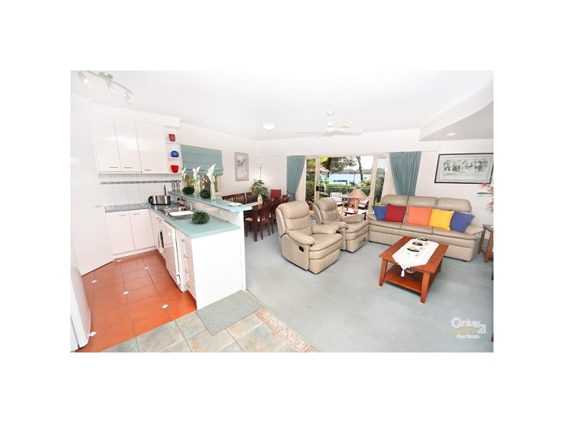2/18-22 Picnic Point Esplanade, Maroochydore QLD 4558