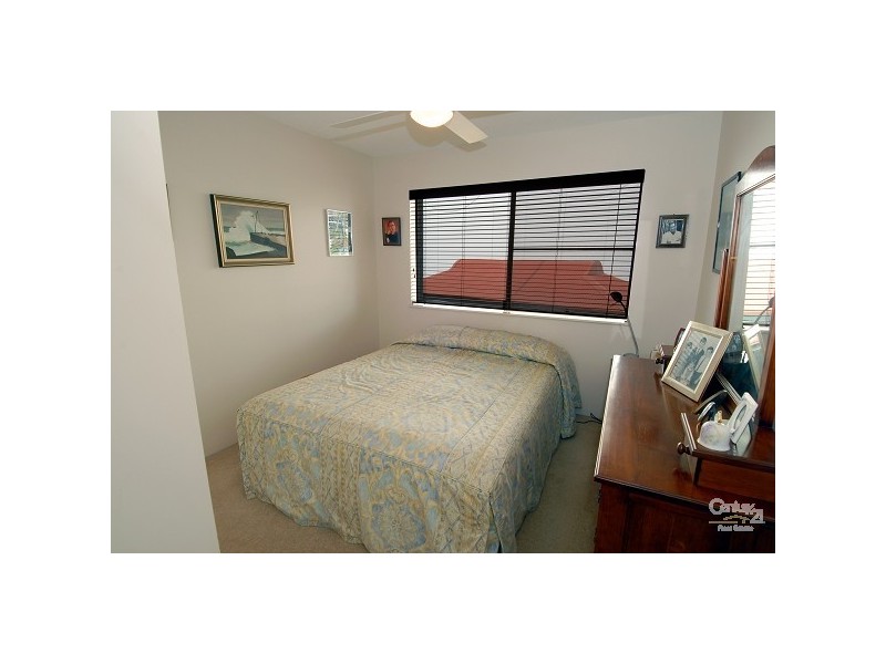 4/2 Duporth Avenue, Maroochydore QLD 4558