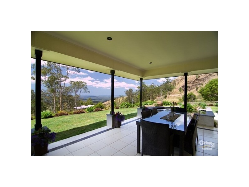 124 Hovard Road, Bald Knob QLD 4552