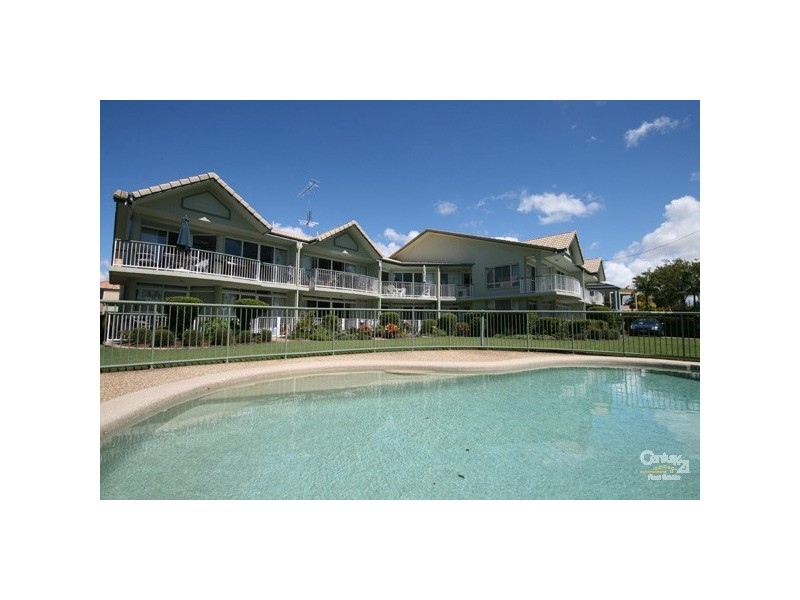 4/35 Bradman Ave, Maroochydore QLD 4558