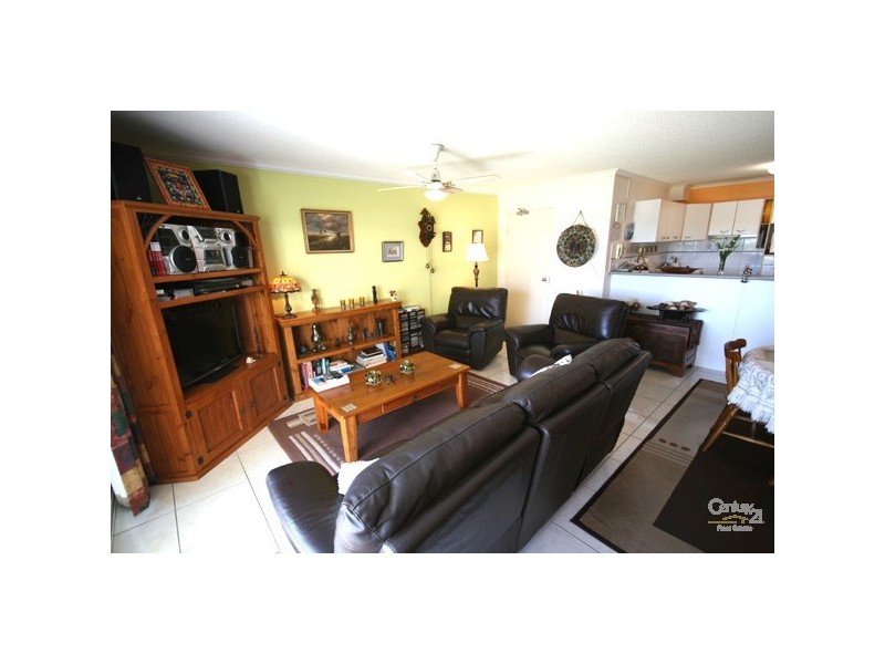 4/35 Bradman Ave, Maroochydore QLD 4558