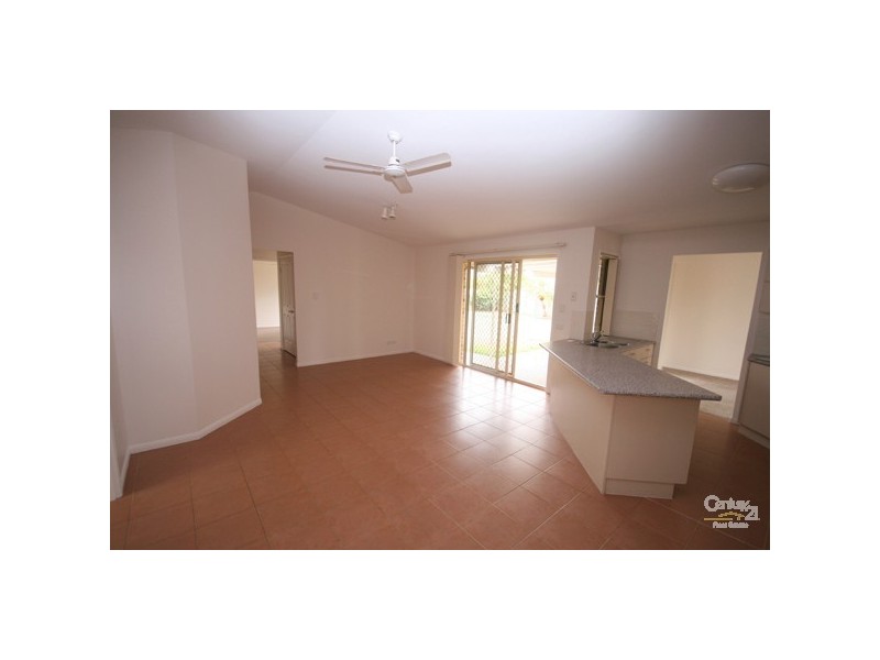 4 Middlespring Ct, Sippy Downs QLD 4556