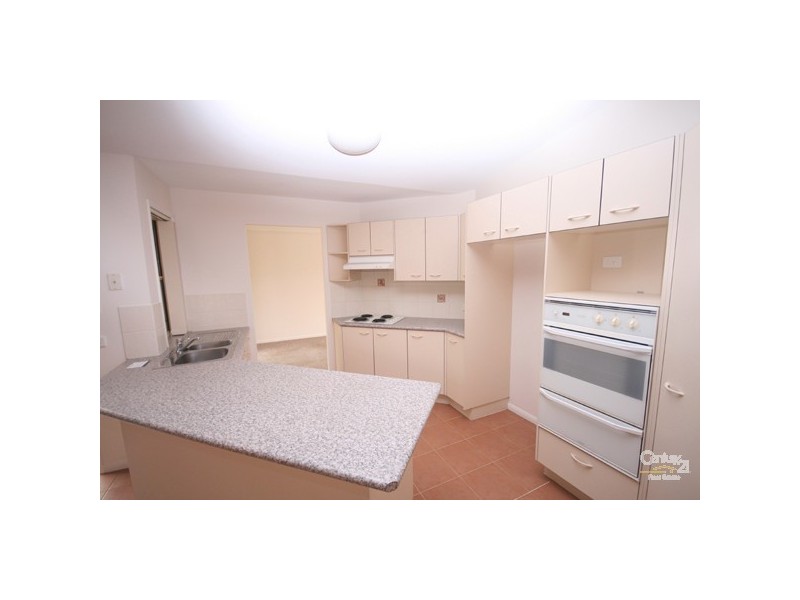 4 Middlespring Ct, Sippy Downs QLD 4556