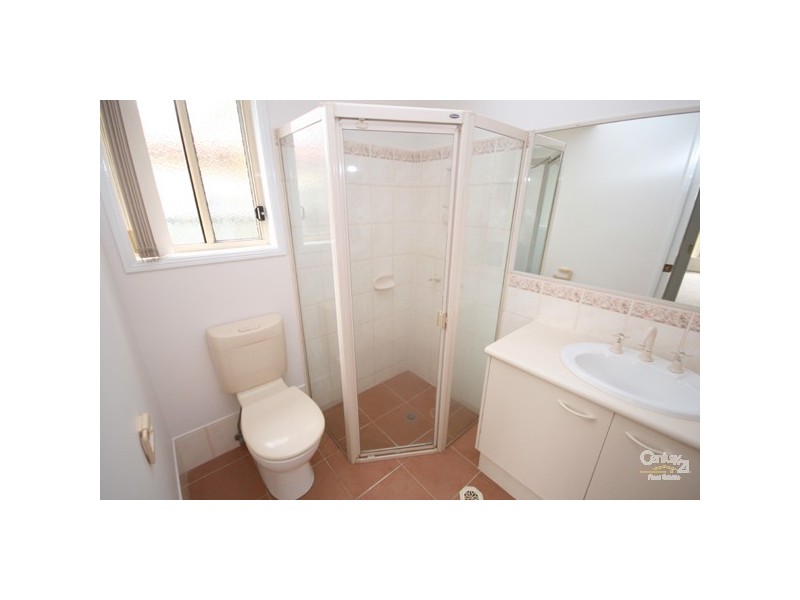 4 Middlespring Ct, Sippy Downs QLD 4556