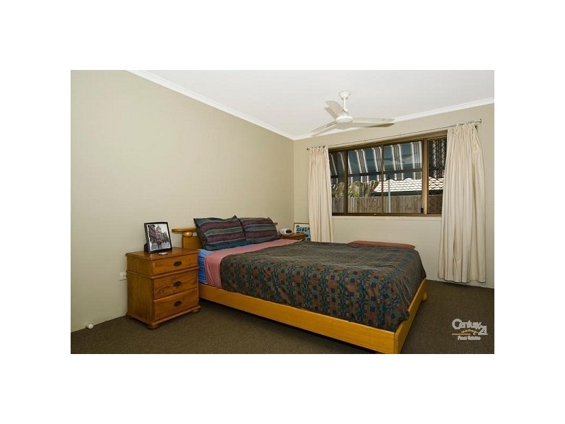 4 Yuruga Crescent, Mooloolaba QLD 4557