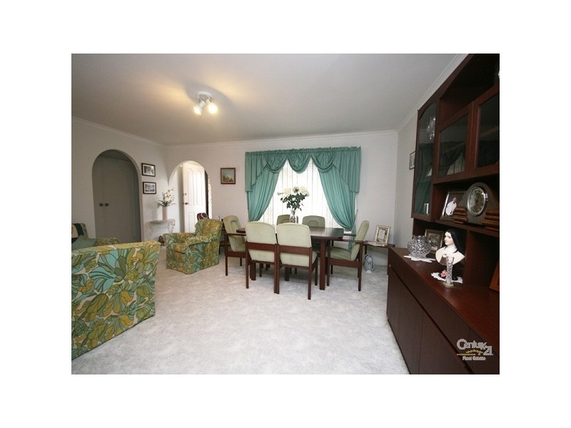 4 Tivoli Crescent, Minyama QLD 4575