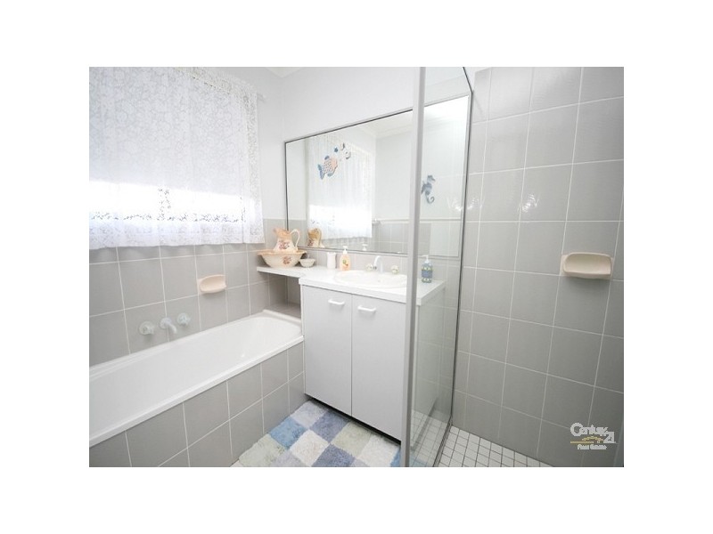 4 Tivoli Crescent, Minyama QLD 4575