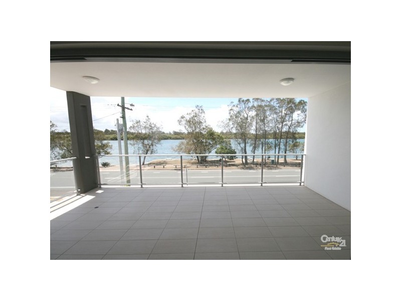 2/175 Bradman Avenue, Maroochydore QLD 4558