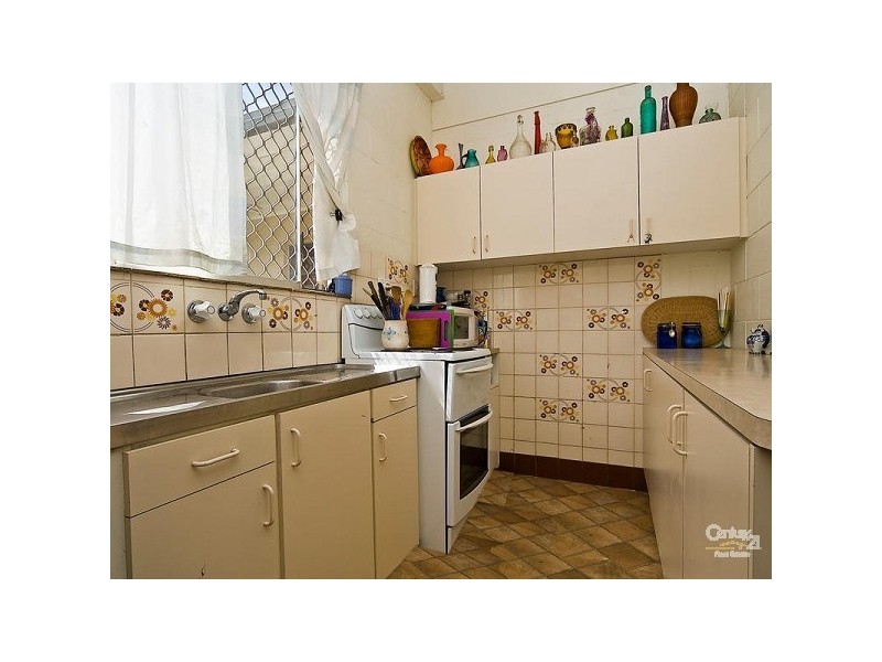 3 Palm Drive, Mooloolaba QLD 4557